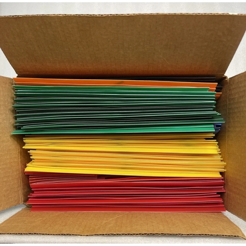 Plastic Poly Folders 2 Pocket w/ Prongs 9.4
